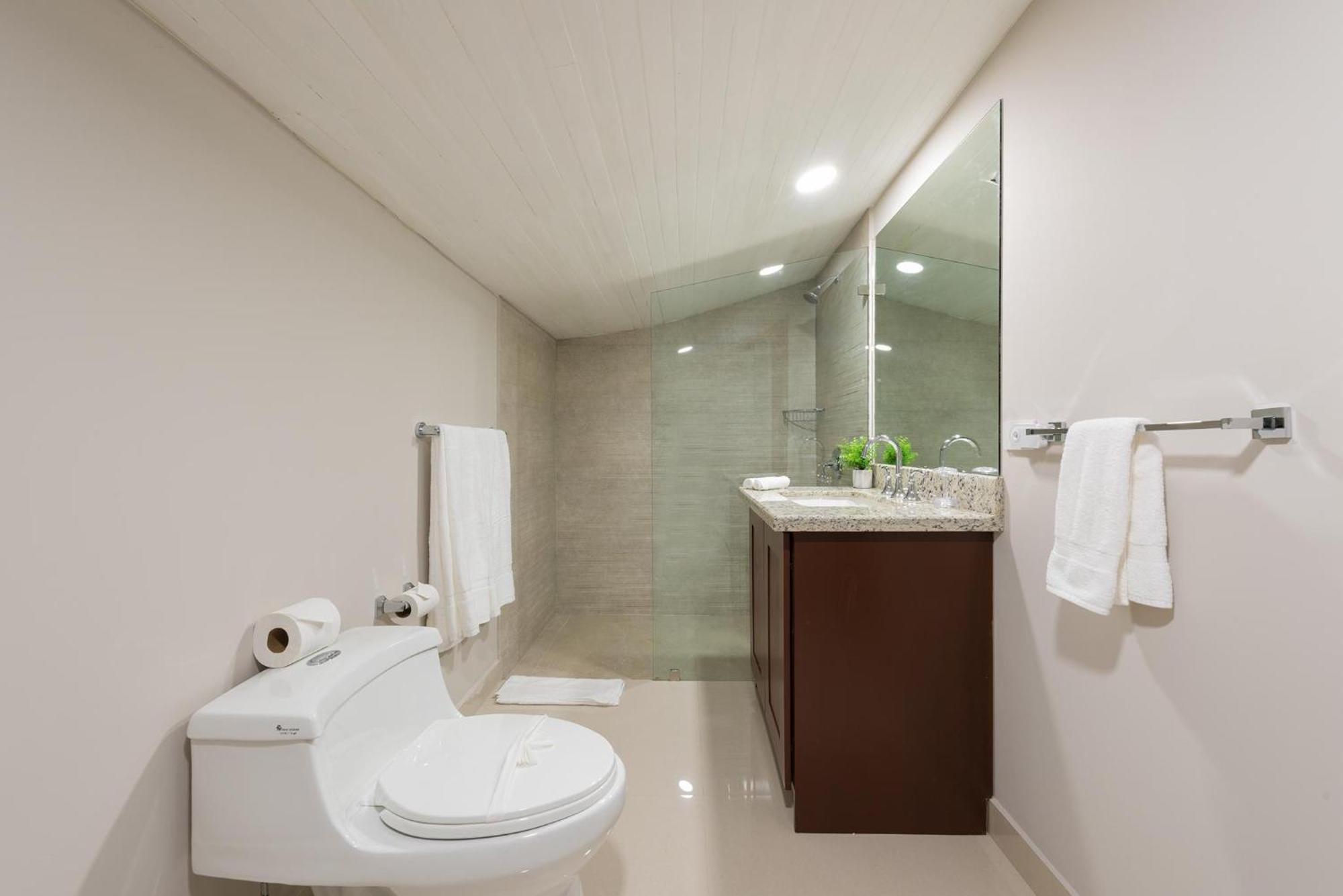 Flamingo Marina Cove 617- Oceanfront 3 Bedroom Condo Playa Flamingo Exterior photo